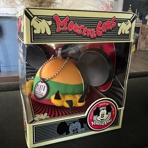 Disney Mouse-ke-ears collectible mini earhat Pluto